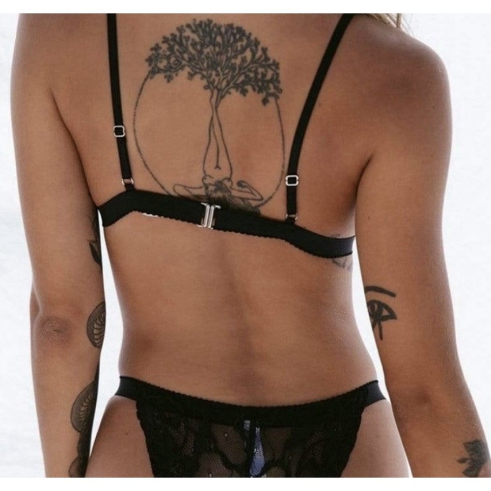 Bydee Amber bralette Embroidered Black Floral Size Large May Run Small - Picture 3 of 10
